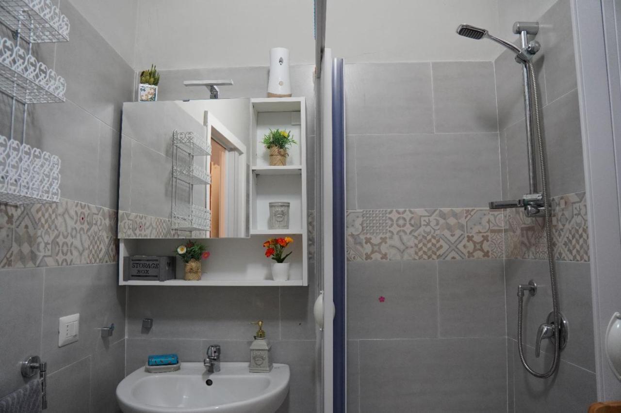 Lilly'S House Apartment Castellammare di Stabia Exterior photo