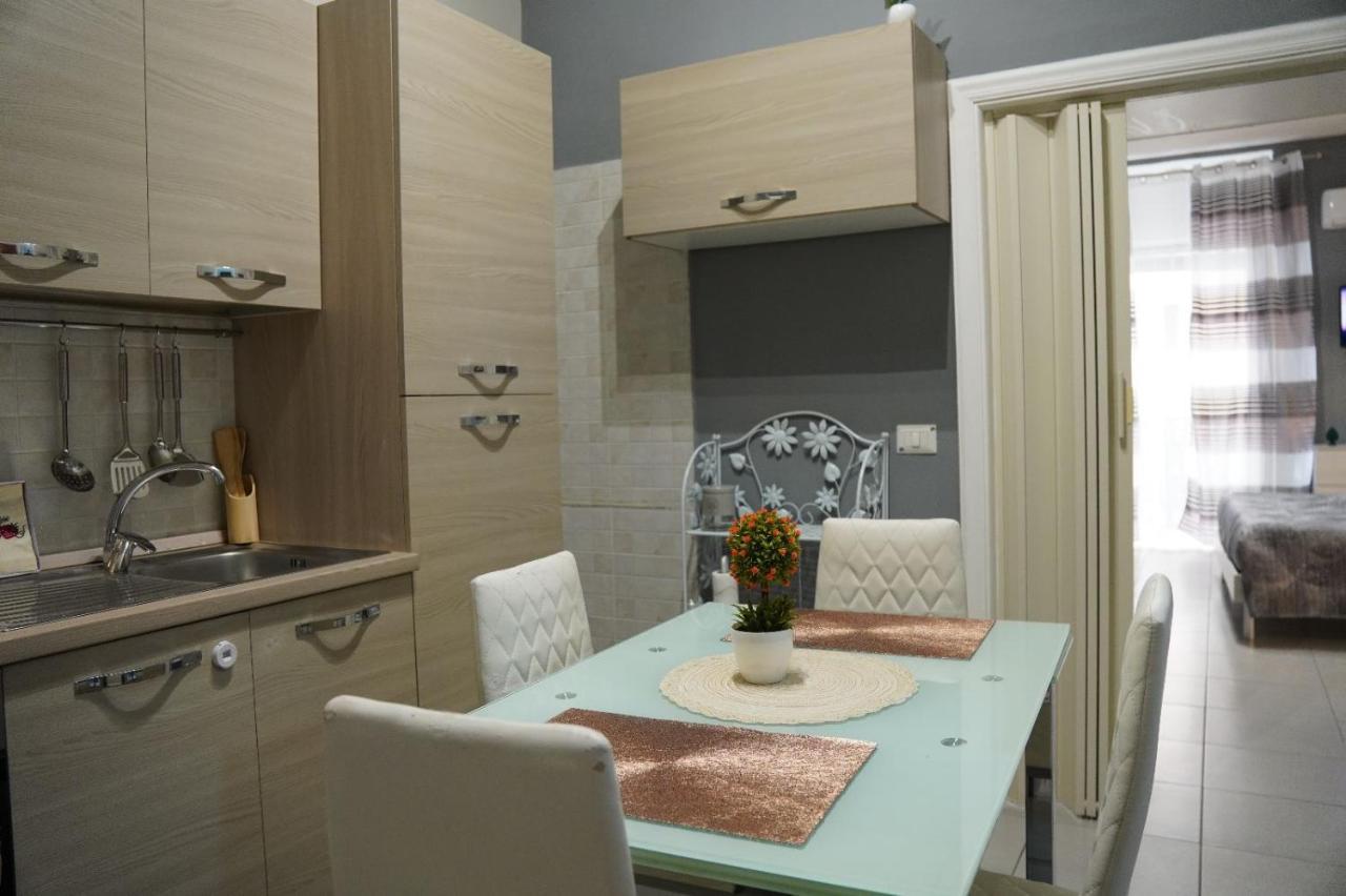 Lilly'S House Apartment Castellammare di Stabia Exterior photo
