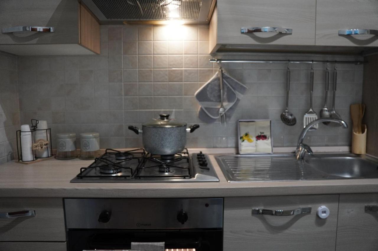 Lilly'S House Apartment Castellammare di Stabia Exterior photo